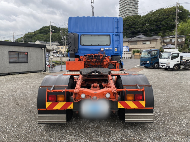 H29年式、クオン、ハイルーフトラクタ|中古トラックの販売・買取・査定のアイナビ