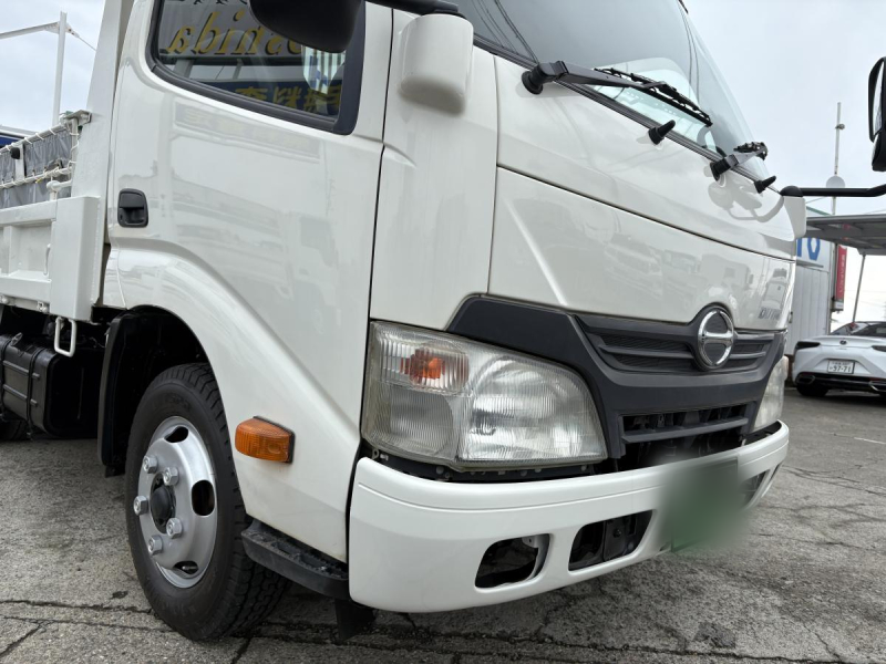 H25 デュトロ 2tダンプ|中古トラックの販売・買取・査定のアイナビ