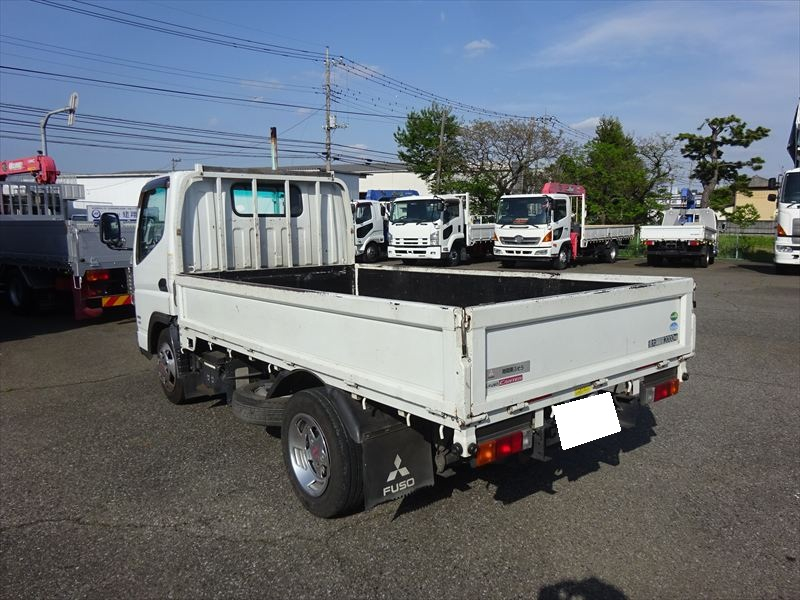 2t4　全低床　5t未満|中古トラックの販売・買取・査定のアイナビ