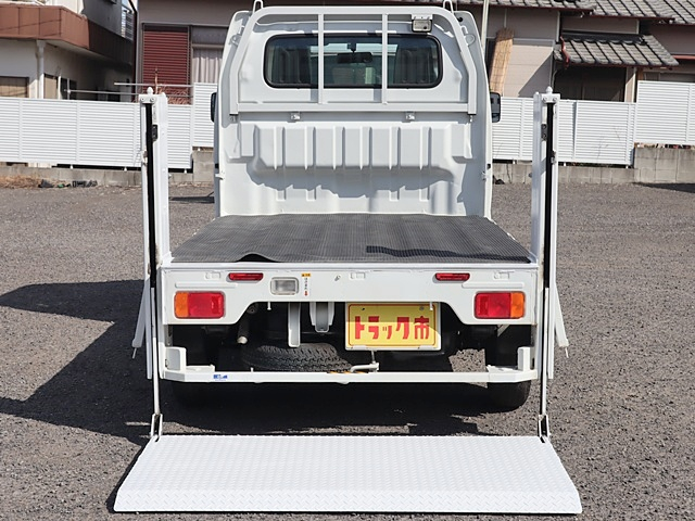 垂直式パワーゲート4WD積載350KG 新明和RE04|中古トラックの販売・買取・査定のアイナビ