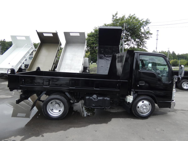 H29　2トン ダンプ MT　260510|中古トラックの販売・買取・査定のアイナビ