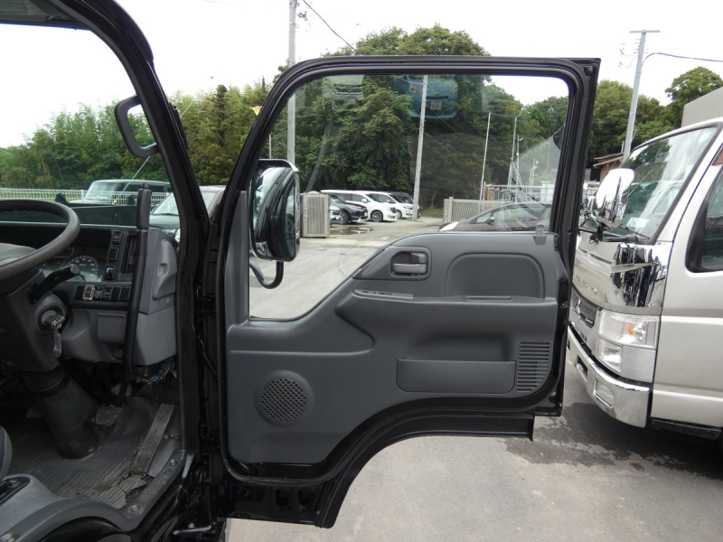 H29　2トン ダンプ MT　260510|中古トラックの販売・買取・査定のアイナビ
