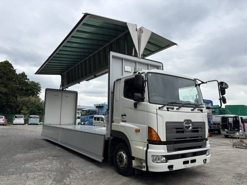 H28年式、プロフィア、タンク車、車検付|中古トラックの販売・買取・査定のアイナビ