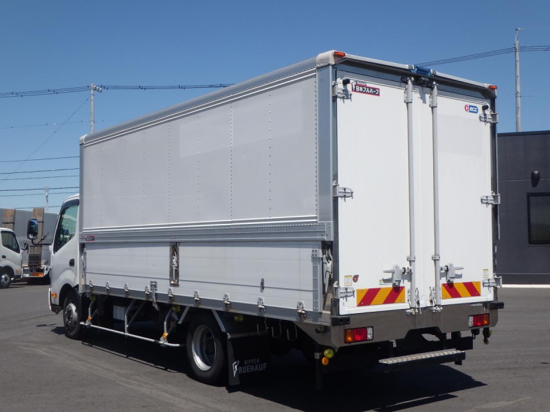 冷凍ウイング 菱重-5℃設定 ワイド超ロング 車輌総重量7,375kg|中古トラックの販売・買取・査定のアイナビ