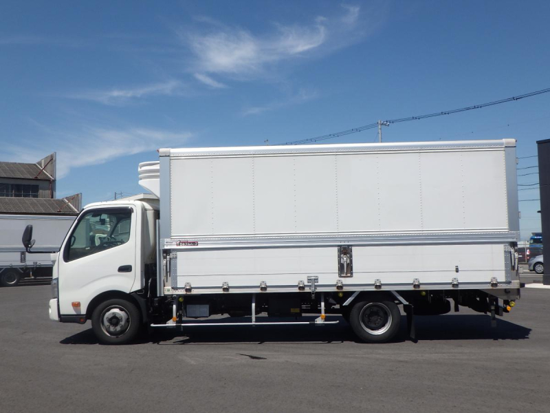 冷凍ウイング 菱重-5℃設定 ワイド超ロング 車輌総重量7,375kg|中古トラックの販売・買取・査定のアイナビ