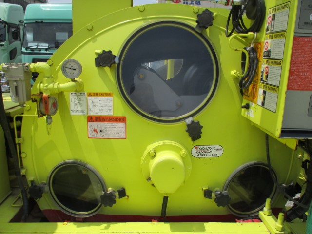 R2 日野デュトロ スクイーズ式コンクリートポンプ車|中古トラックの販売・買取・査定のアイナビ