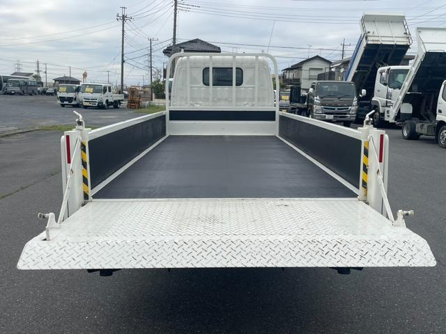 トヨタ 平ボディ|中古トラックの販売・買取・査定のアイナビ