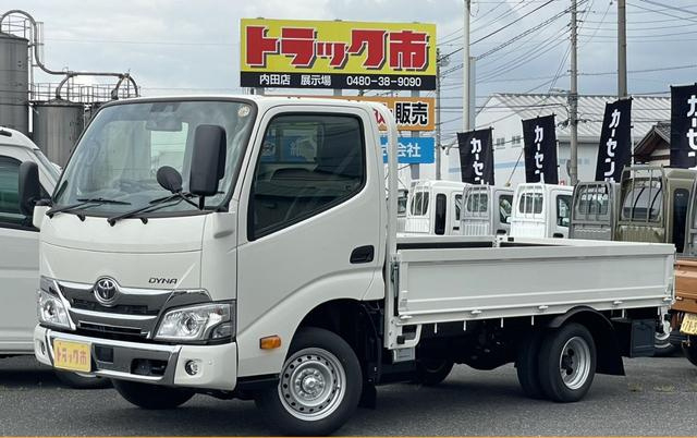 トヨタ 平ボディ|中古トラックの販売・買取・査定のアイナビ