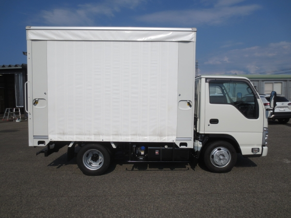 いすゞエルフアコーディオンカーテン車|中古トラックの販売・買取・査定のアイナビ