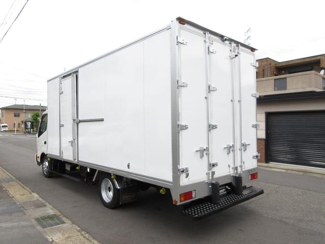 日野 バン車 デュトロ|中古トラックの販売・買取・査定のアイナビ