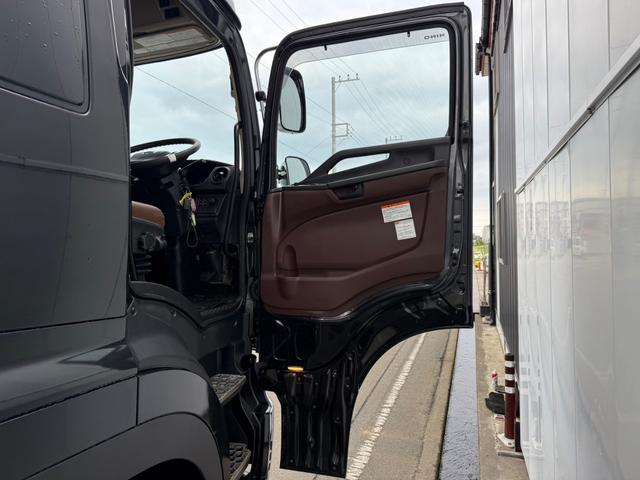 日野 ウイング車 プロフィア|中古トラックの販売・買取・査定のアイナビ