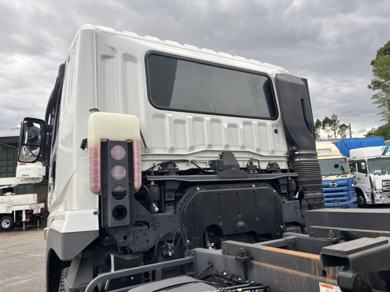 ダンプ 2デフ 新明和 DRS11-0010S F7|中古トラックの販売・買取・査定のアイナビ