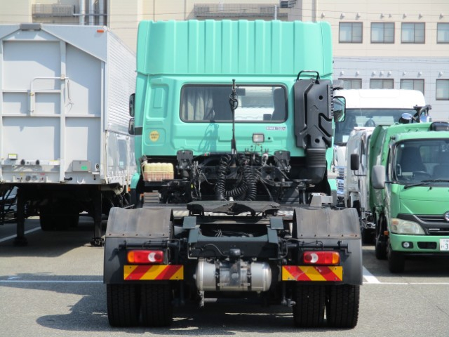 R3 UDクオン トラクタ 第5輪11,500kg|中古トラックの販売・買取・査定のアイナビ
