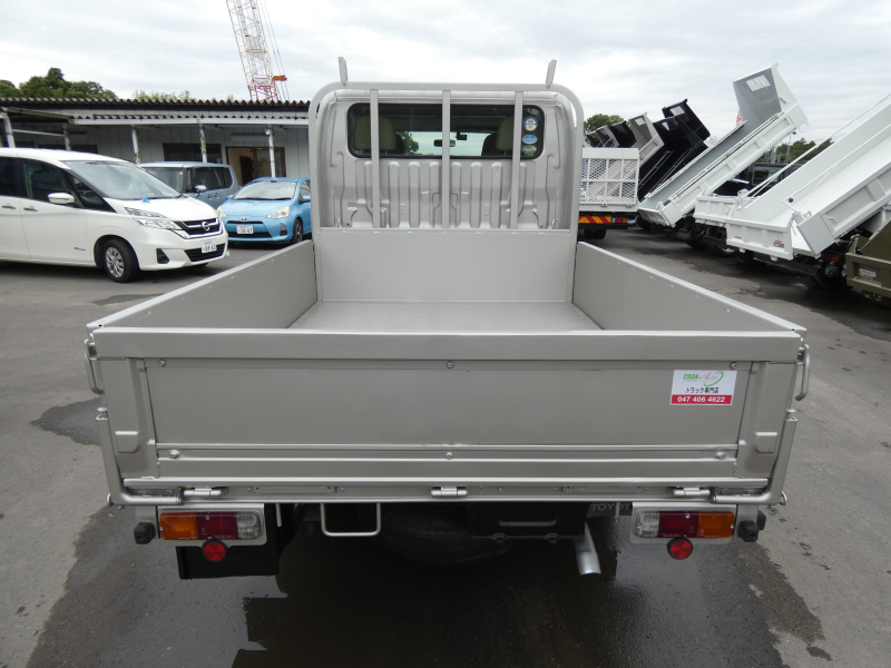 H25　1.2トン Wキャブ　平ボディー　三方開　ダイナ　260509|中古トラックの販売・買取・査定のアイナビ