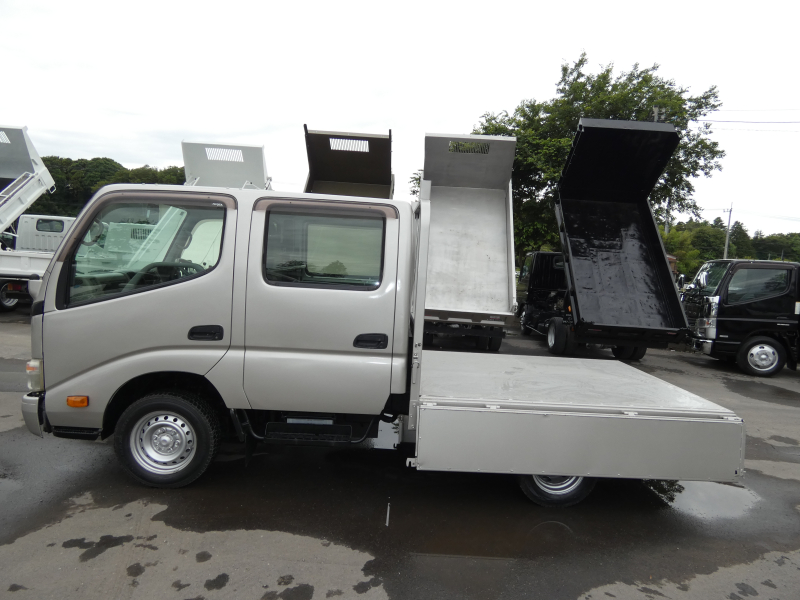 H25　1.2トン Wキャブ　平ボディー　三方開　ダイナ　260509|中古トラックの販売・買取・査定のアイナビ