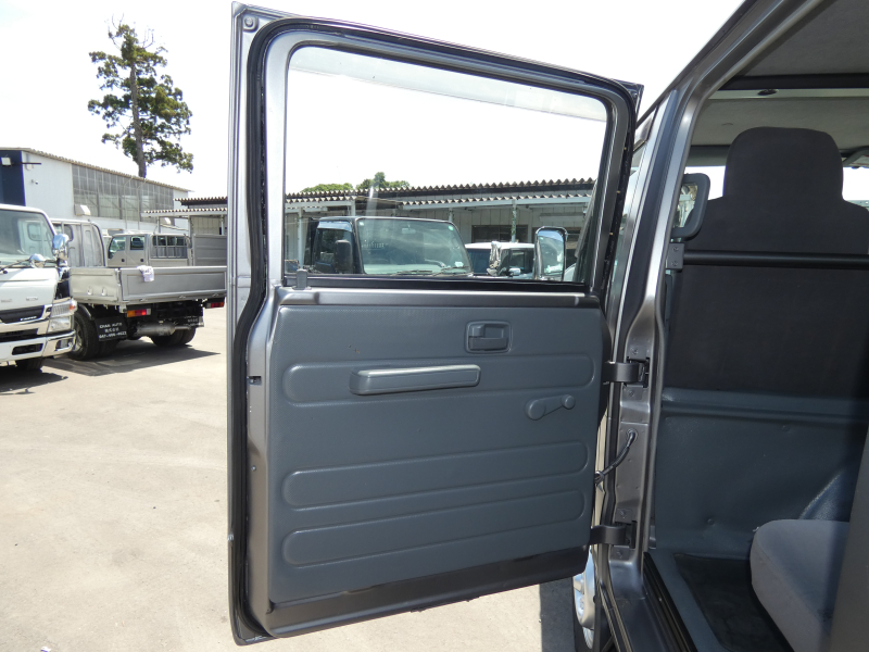 H22　 1.5トン Wキャブ マニュアル　260452|中古トラックの販売・買取・査定のアイナビ