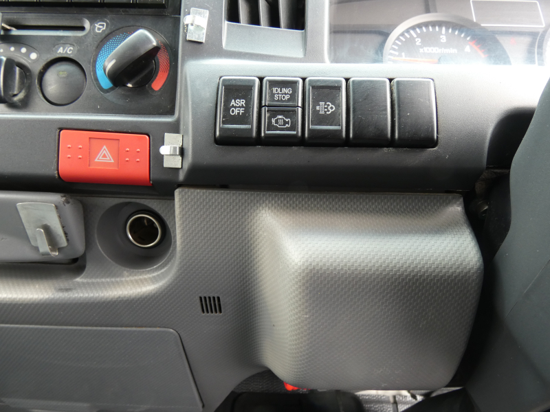 H23　Wキャブ　1.5トン　260453|中古トラックの販売・買取・査定のアイナビ