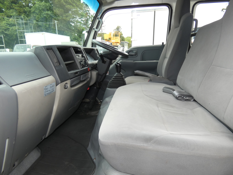 H23　Wキャブ　1.5トン　260453|中古トラックの販売・買取・査定のアイナビ