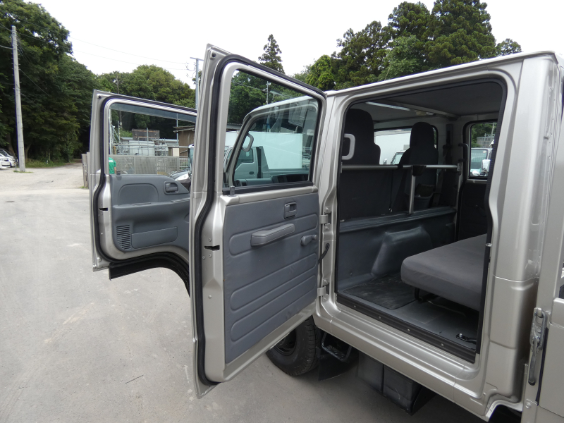 H23　Wキャブ　1.5トン　260453|中古トラックの販売・買取・査定のアイナビ