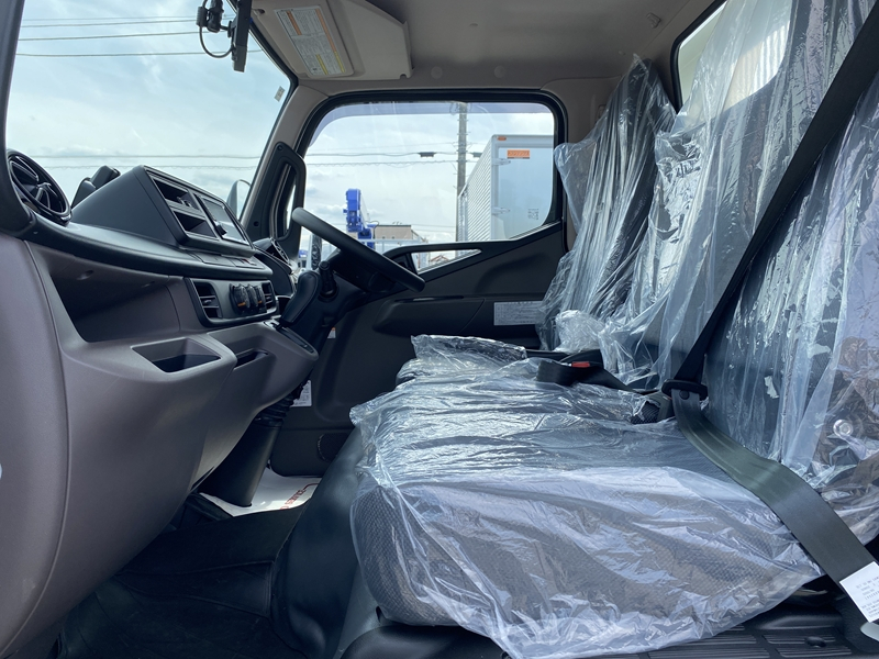 全低床　4ナンバー　新明和工業　積載3,000kg　DUONIC|中古トラックの販売・買取・査定のアイナビ