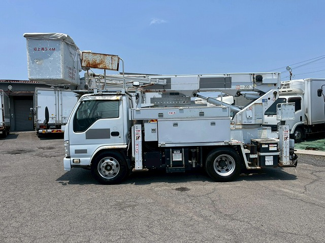 アイチSH15B★地上高14.6m★電工仕様!絶縁バケット★ウインチ|中古トラックの販売・買取・査定のアイナビ