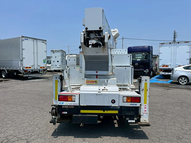 アイチSH15B★地上高14.6m★電工仕様!絶縁バケット★ウインチ|中古トラックの販売・買取・査定のアイナビ