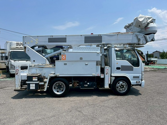 アイチSH15B★地上高14.6m★電工仕様!絶縁バケット★ウインチ|中古トラックの販売・買取・査定のアイナビ