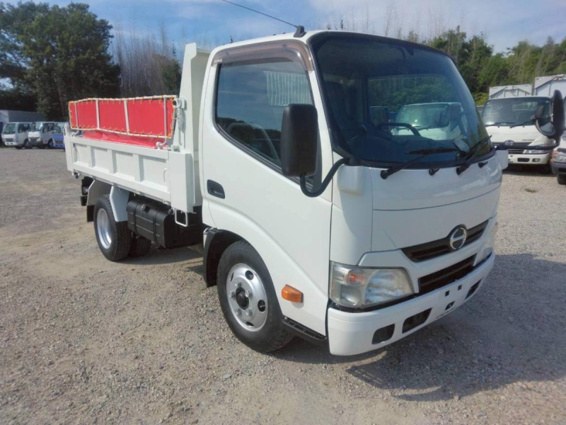 H25年　デュトロ 3t 高床 強化ダンプ　No.1062|中古トラックの販売・買取・査定のアイナビ