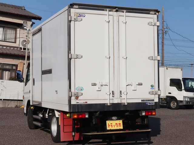 保冷車　パネルバン　2t　セミロング　東プレ　ステンレス床|中古トラックの販売・買取・査定のアイナビ