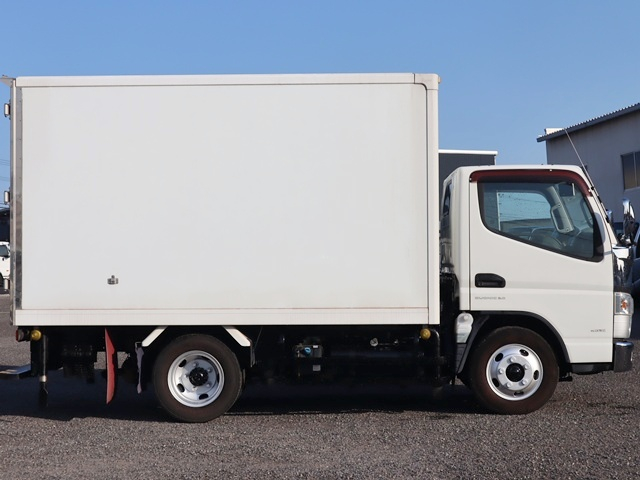 保冷車　パネルバン　2t　セミロング　東プレ　ステンレス床|中古トラックの販売・買取・査定のアイナビ
