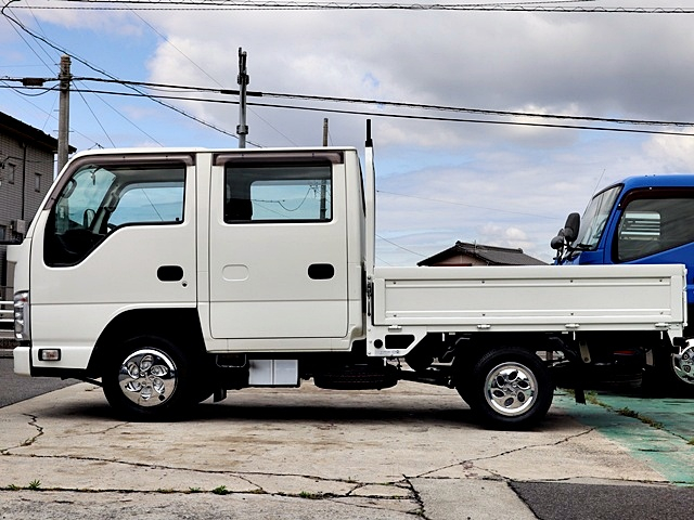 積載1.5t 平ボディ Wキャブ フラットロー ダブルキャブ|中古トラックの販売・買取・査定のアイナビ