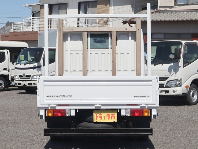 Wキャブ　積載1、25t　普通免許　車両総重量3320KG|中古トラックの販売・買取・査定のアイナビ