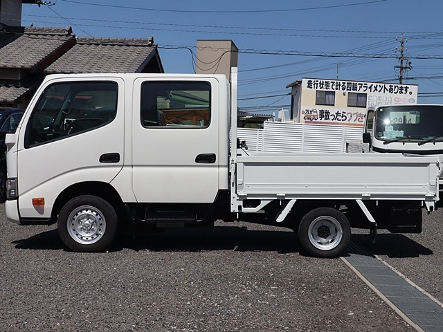 Wキャブ　積載1.2t　ジャストロー　車両総重量3420KG|中古トラックの販売・買取・査定のアイナビ