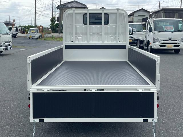 トヨタ 平ボディ|中古トラックの販売・買取・査定のアイナビ