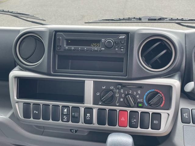 トヨタ 平ボディ|中古トラックの販売・買取・査定のアイナビ