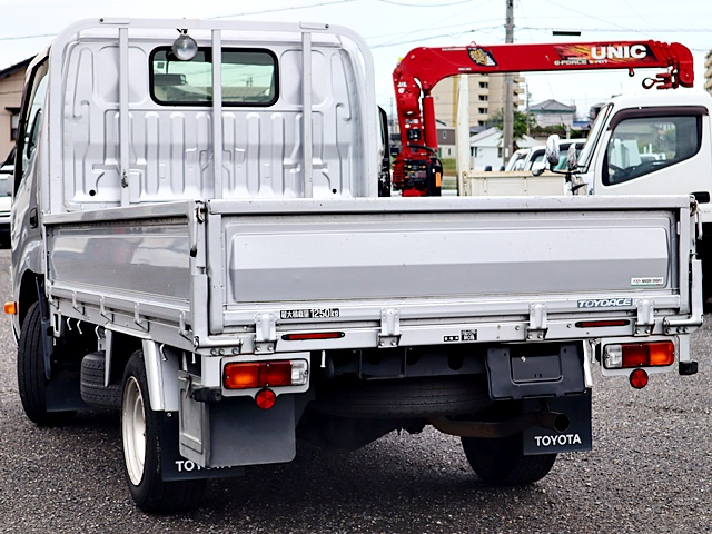 平ボディ　積載1250kg|中古トラックの販売・買取・査定のアイナビ