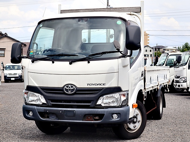 平ボディ　積載2t|中古トラックの販売・買取・査定のアイナビ