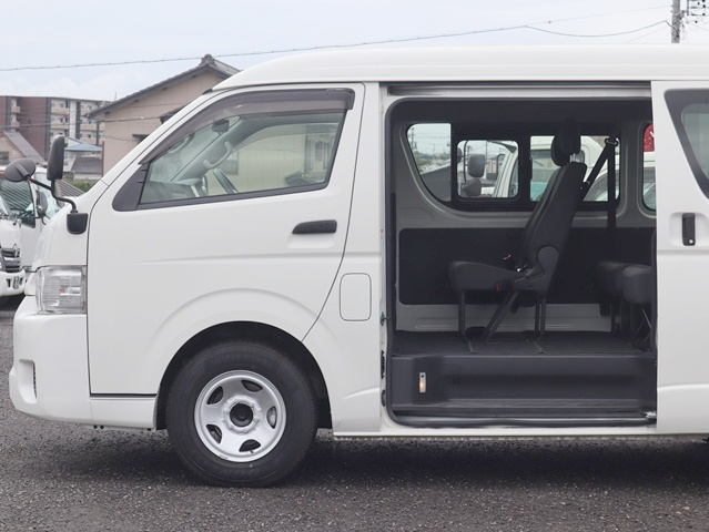10人乗りワゴン　DX　セーフティセンス|中古トラックの販売・買取・査定のアイナビ