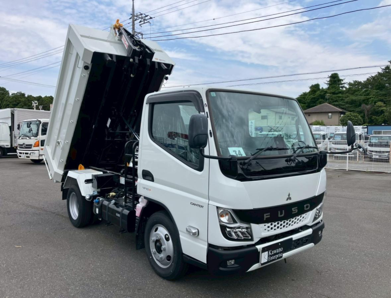 ☆未使用車　3.5mコンテナ付き　キャブバックステップ|中古トラックの販売・買取・査定のアイナビ