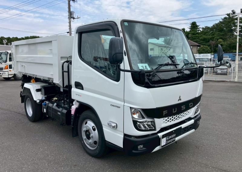 ☆未使用車　3.5mコンテナ付き　キャブバックステップ|中古トラックの販売・買取・査定のアイナビ