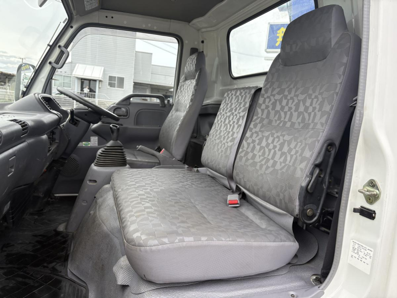 H18 タイタン　3.9t　3段クレーン　ラジコン付|中古トラックの販売・買取・査定のアイナビ