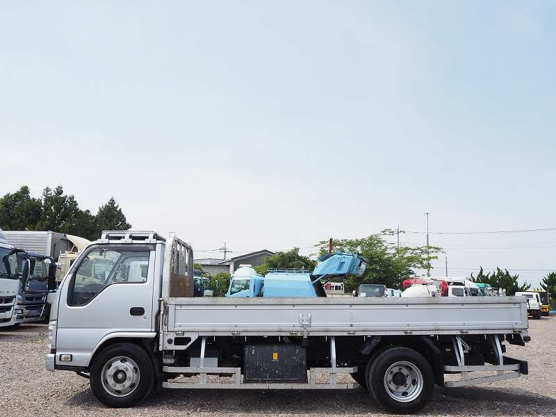 いすゞ エルフ 希少!! 標準ロング 平ボディ 積載4t|中古トラックの販売・買取・査定のアイナビ