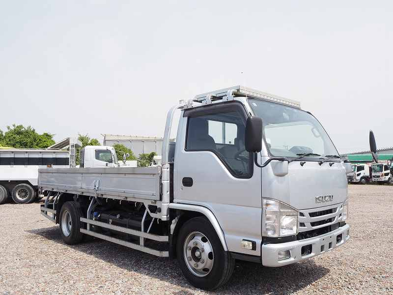 いすゞ エルフ 希少!! 標準ロング 平ボディ 積載4t|中古トラックの販売・買取・査定のアイナビ