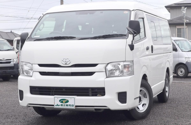 10人乗りワゴン　DX　セーフティセンス|中古トラックの販売・買取・査定のアイナビ