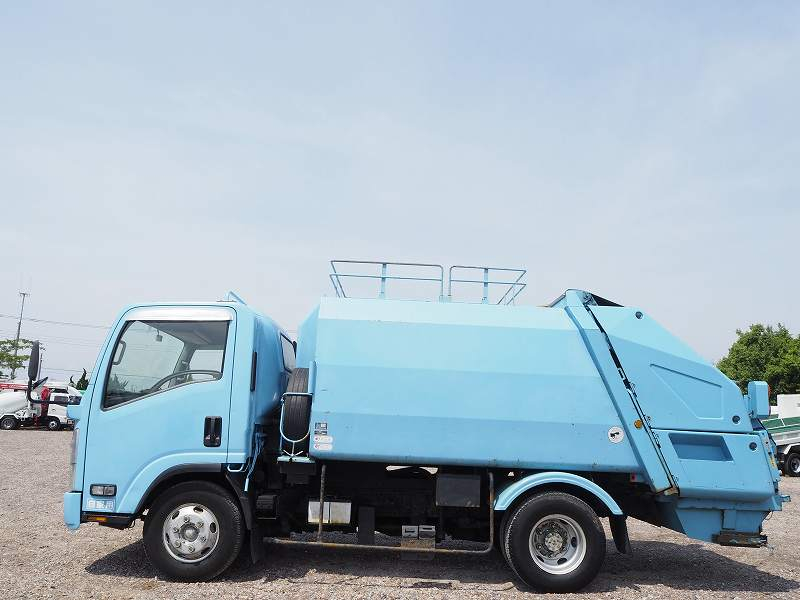 いすゞ エルフ 富士車輛製 プレス式パッカー 塵芥車|中古トラックの販売・買取・査定のアイナビ
