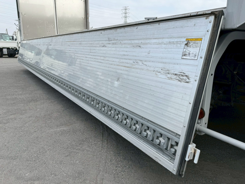 日野 ウイング車|中古トラックの販売・買取・査定のアイナビ