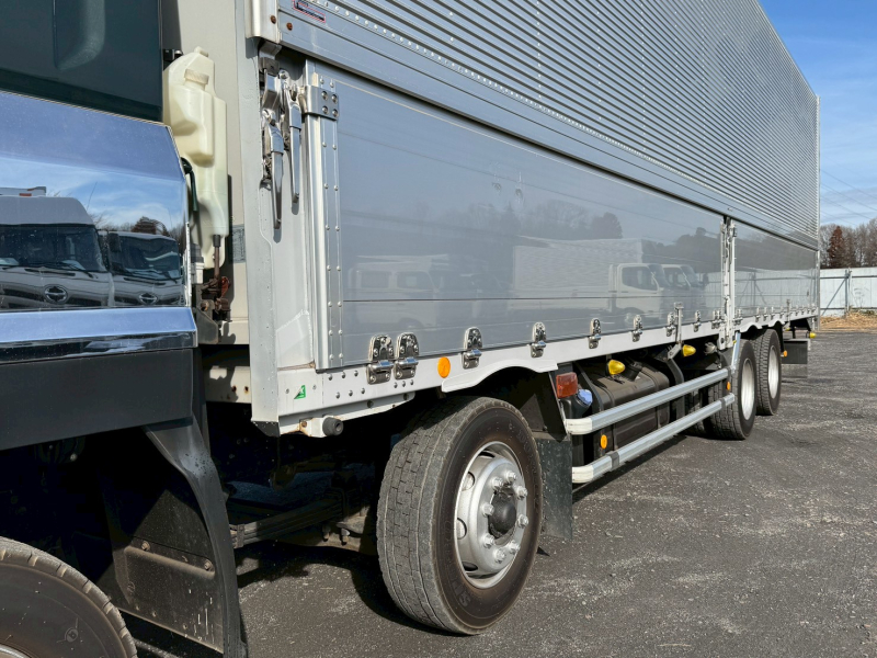 いすゞ ウイング車|中古トラックの販売・買取・査定のアイナビ