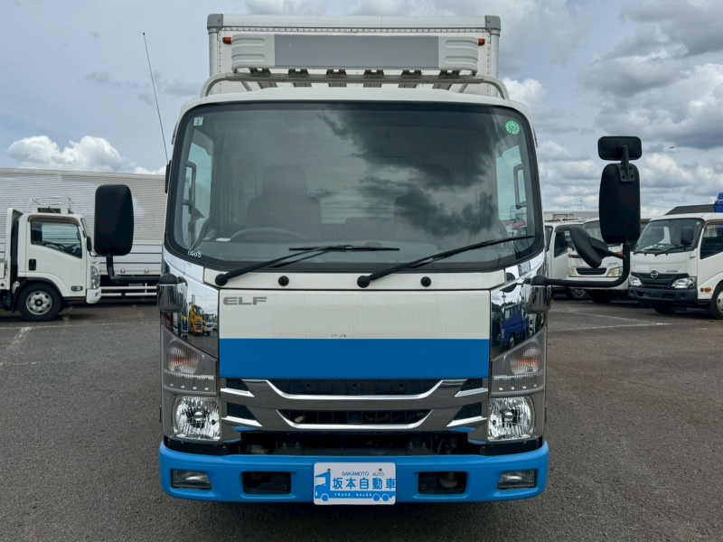 いすゞ バン車|中古トラックの販売・買取・査定のアイナビ