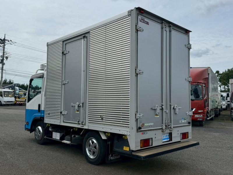 いすゞ バン車|中古トラックの販売・買取・査定のアイナビ