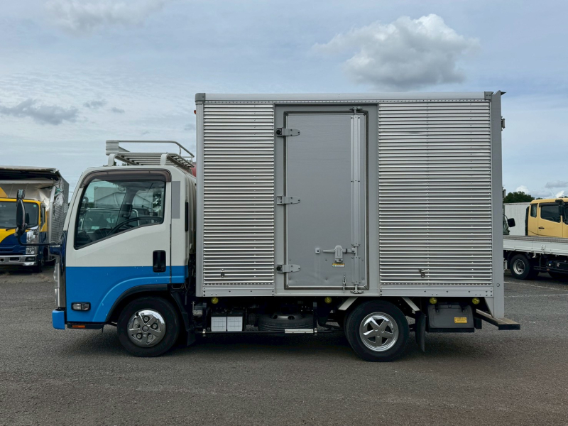 いすゞ バン車|中古トラックの販売・買取・査定のアイナビ
